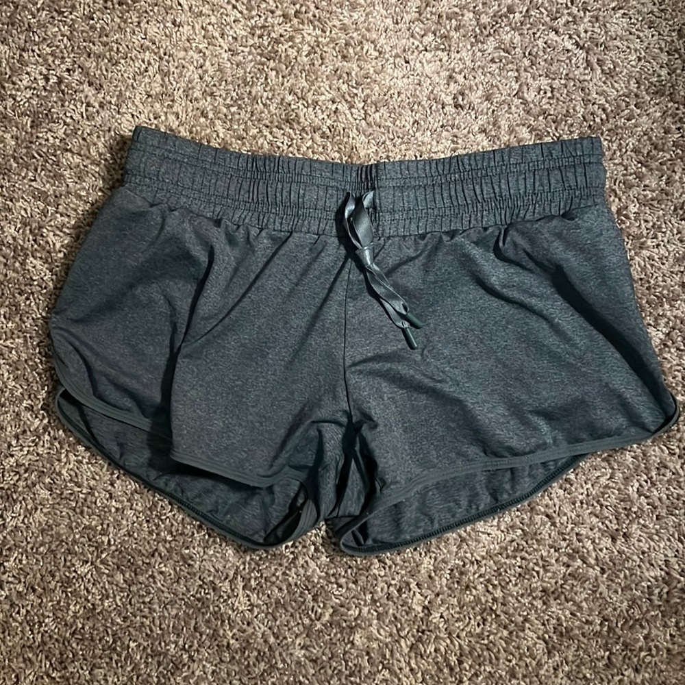 Lorna Jane jade shorts, small